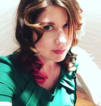 Maureen Johnson